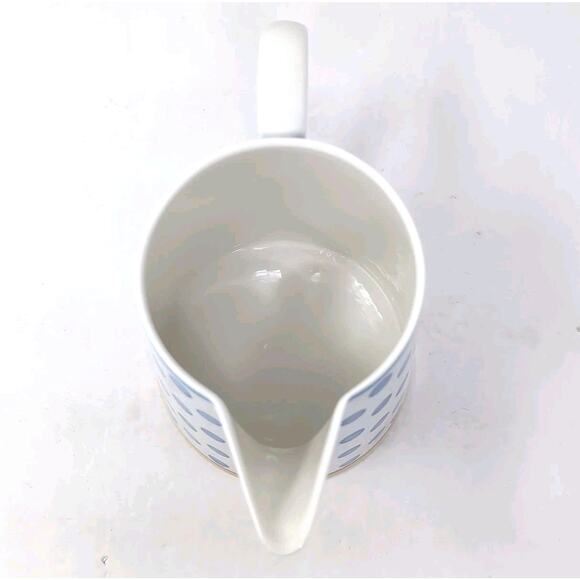 VTG Villeroy & Boch Twist Anna Coffee Pot White with Lid Blue Polka Dots Retired - Picture 7 of 9